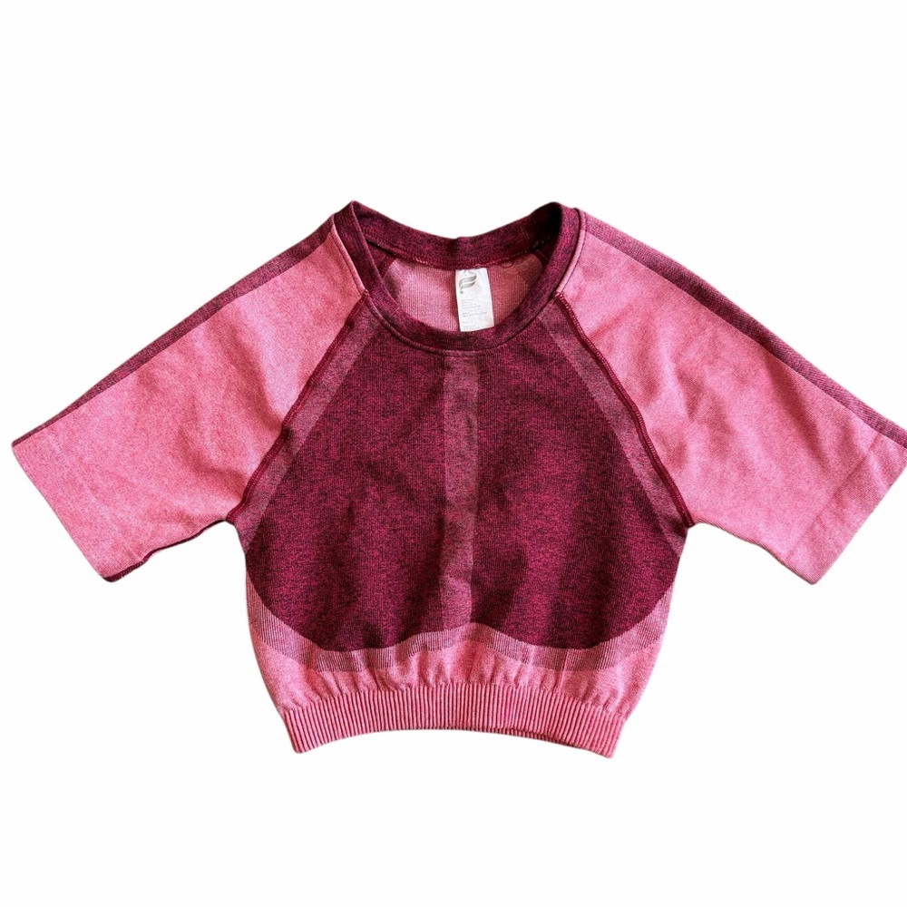 Fabletics red Raglan Short Sleeve Tee